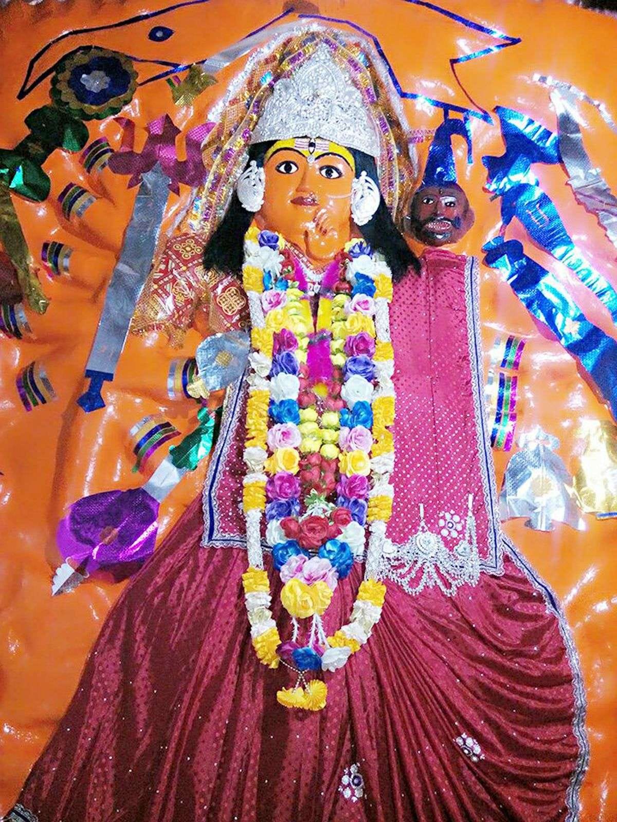 Big Chandrika, the mother of Chandel kings and Alha-Udal's adoration