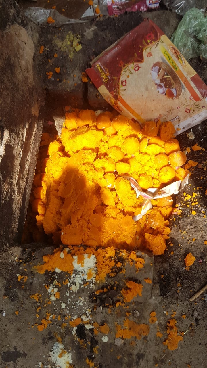 Seeing the food team ran away leaving 70 kg of mawa
