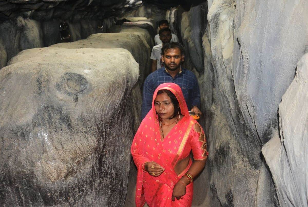 Navratri 2021: Devotees Came For Worship In Kaila Devi And Vaishno Devi Mandir