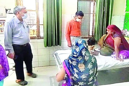 मैनपुरी: बुखार से पीड़ित मरीज