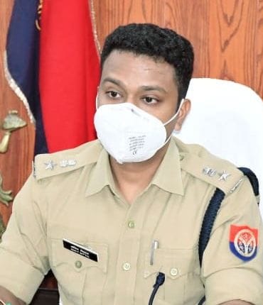 Order to file report against SP including STF and SWAT team