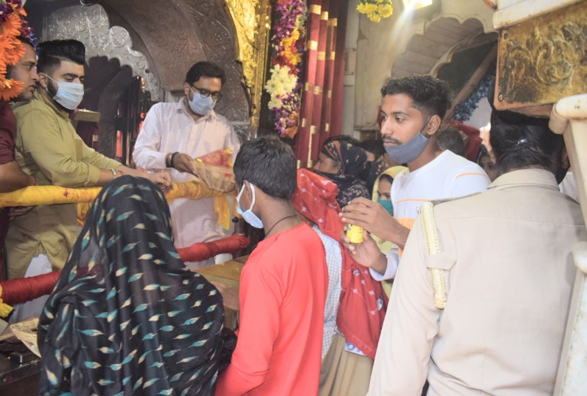 Shardiya Navratri 2021: devotees Pays Obeisance At Chintpurni Temple Himachal Pradesh