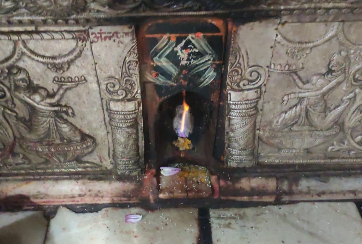 Gupt Navratri begins in Himachal's Shaktipeeth jwalamukhi