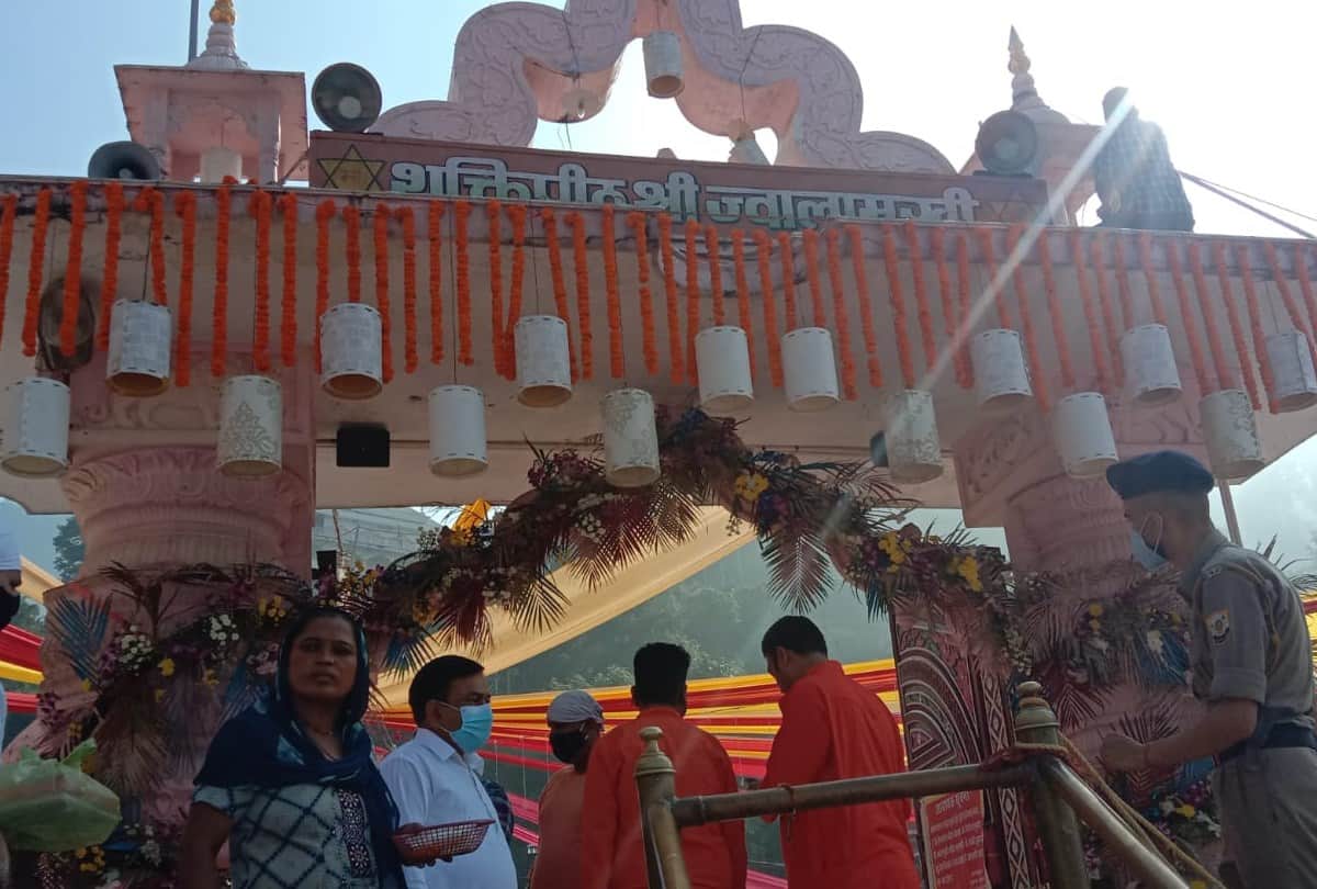 shardiya navratri 2021: devotees pays obeisance at shakti peethas in himachal pradesh