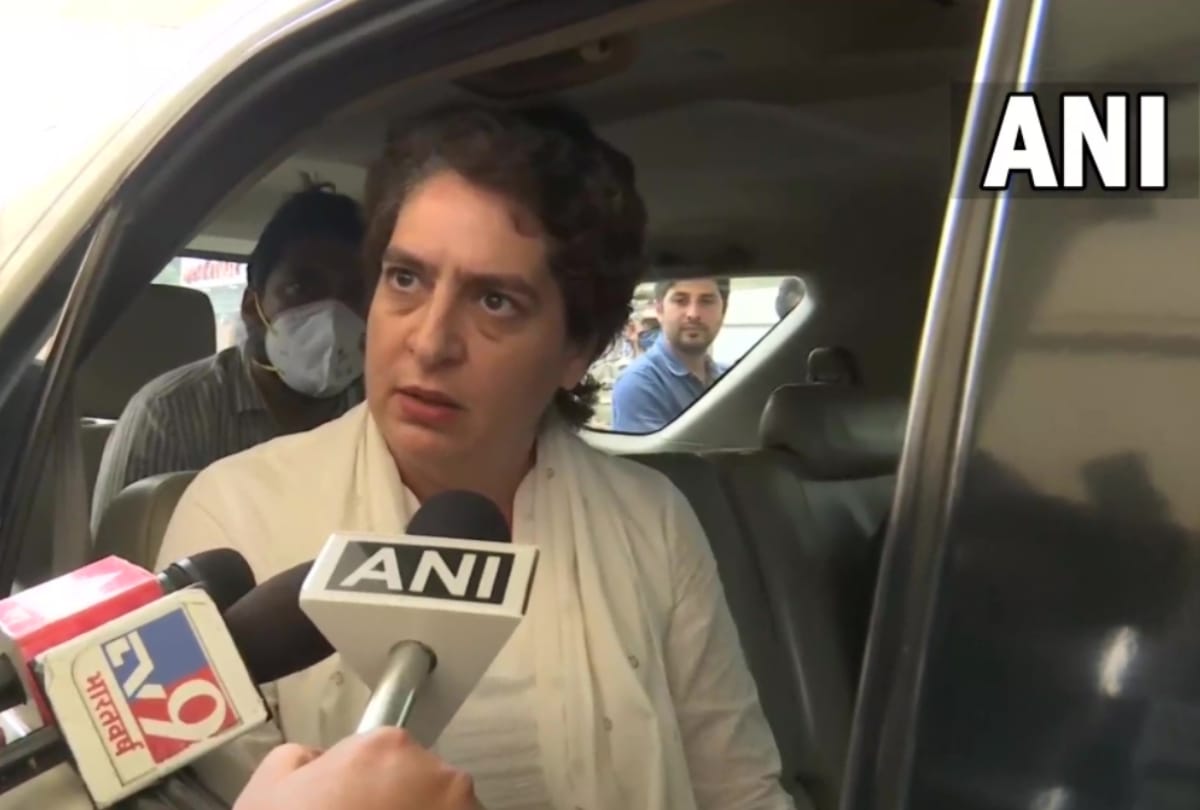 We will continue fighting for victims says Priyanak Gandhi Vadra.