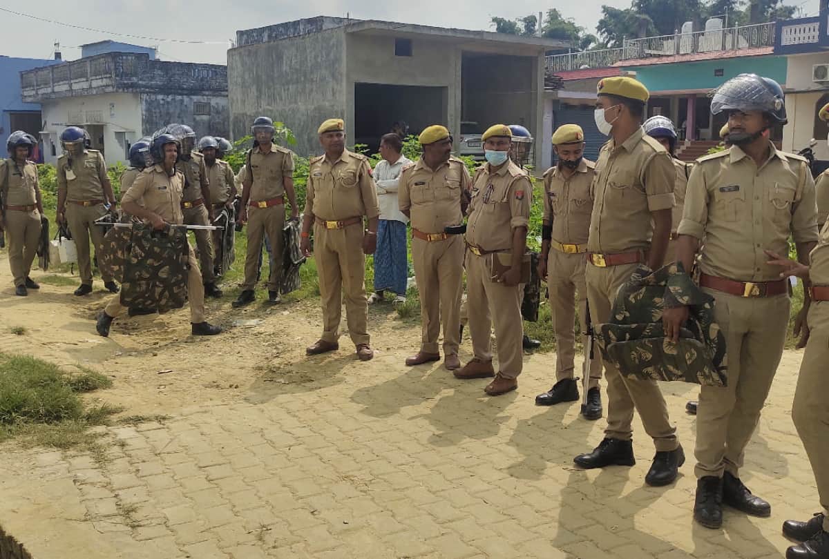 Man shot dead three arrested for offering Namaz in Siddharth nagar