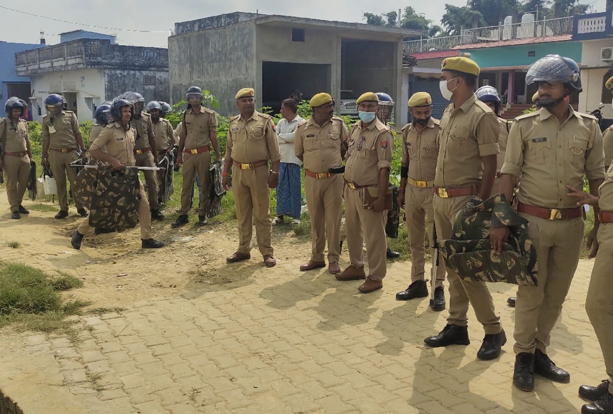 Man shot dead three arrested for offering Namaz in Siddharth nagar
