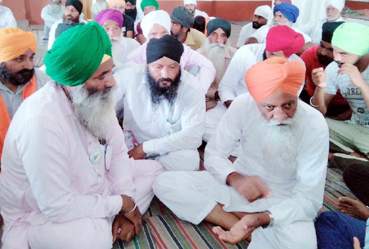 Gurunam Singh Chadhuni walked in the night in disguised to go to Kheri