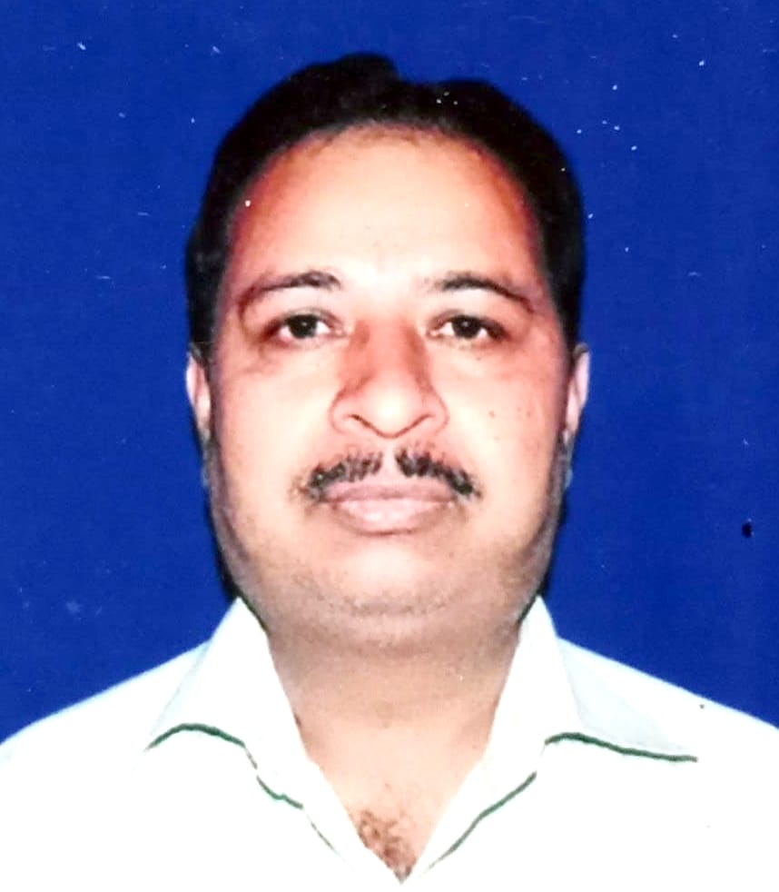 Munshi Premchand had a deep relationship with Padma Singh Sharma