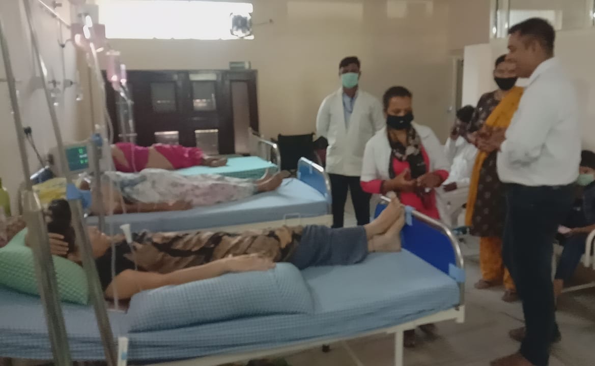 Uttarakhand Latest News: More Than 60 people Hospitalized After Eating Kuttu flour Photos