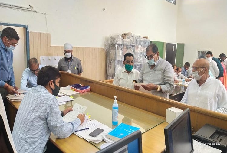 Abhay Chautala and Pawan Beniwal filed nominations on the last day of nomination for Ellenabad by election