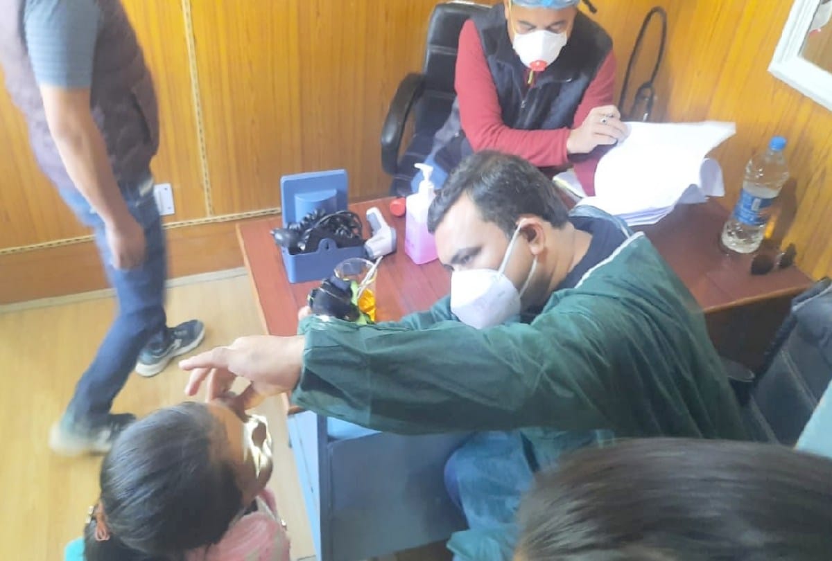 The eyes of the children of Lahaul-Spiti are getting weak at a young age due to sharp sun light