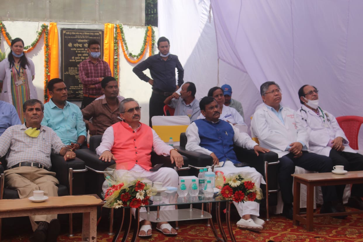 Two oxygen plants of 1000 LPM started in Doon Hospital