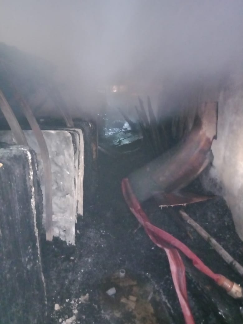 Fire in hardware store worth crores