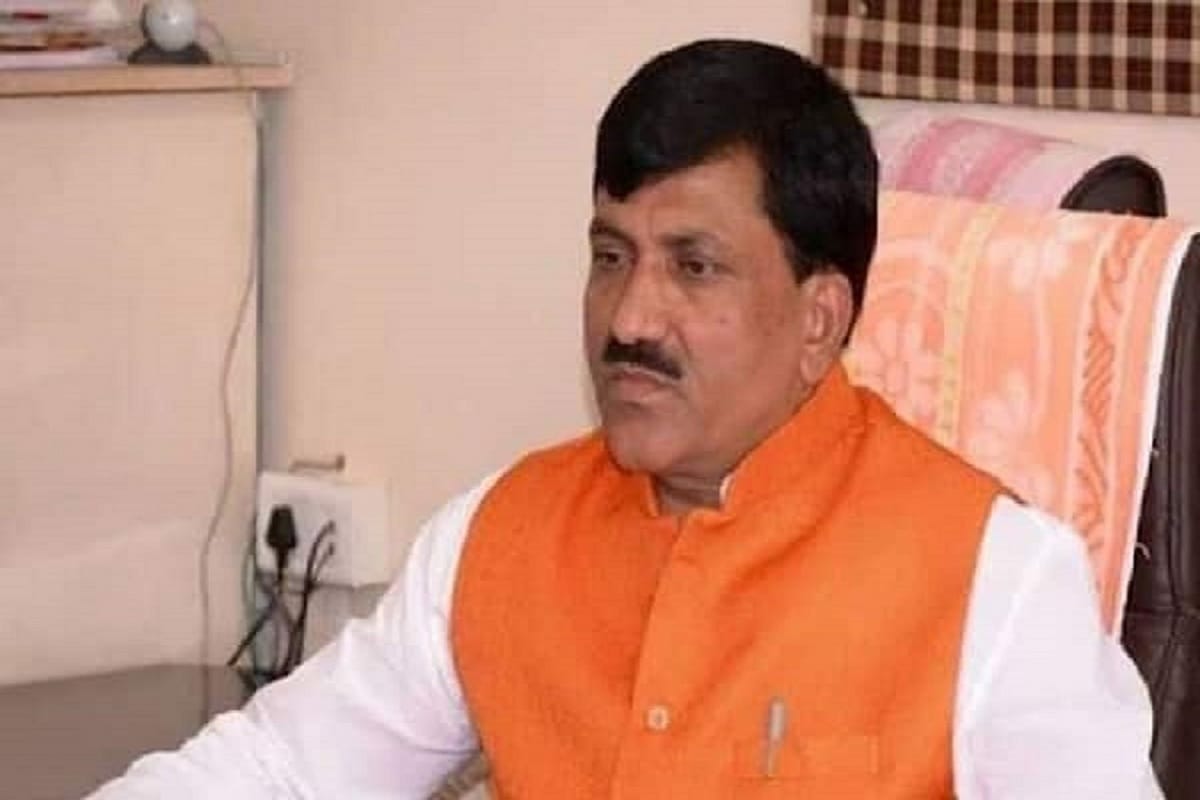 BJP Leader Babanrao Lonikar claims 12 Shiv Sena MLAs are in contact with BJP in Maharashtra