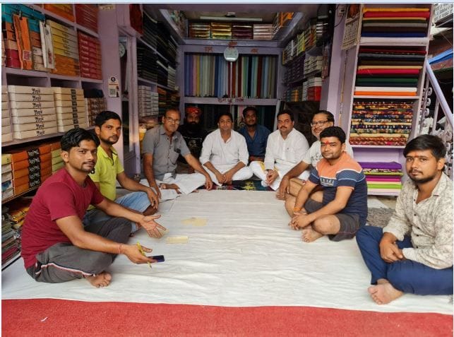 Hathras: Electricity system collapsed, traders warned of market closure