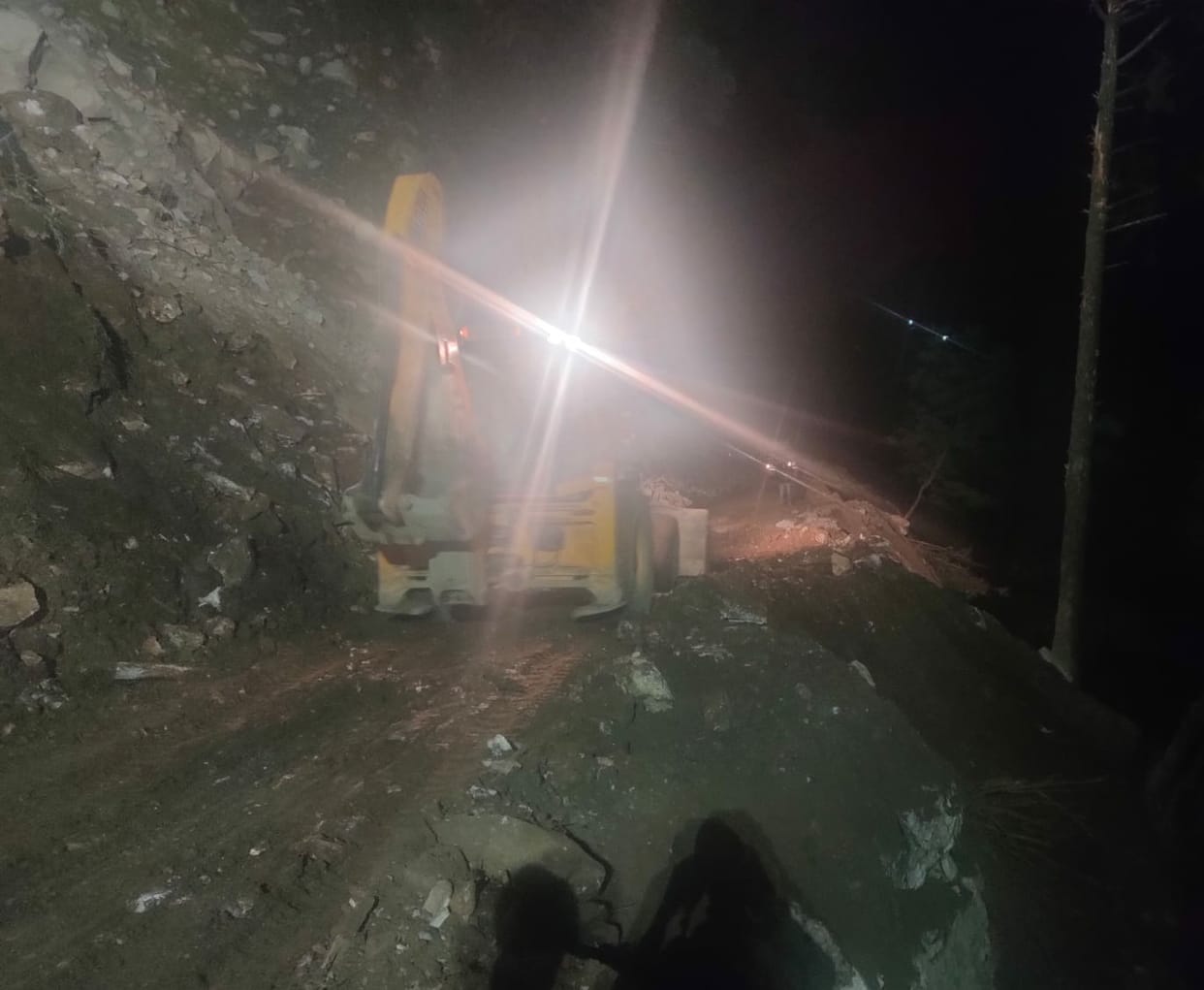 chardham yatra update today: yamunotri highway blocked yesterday night