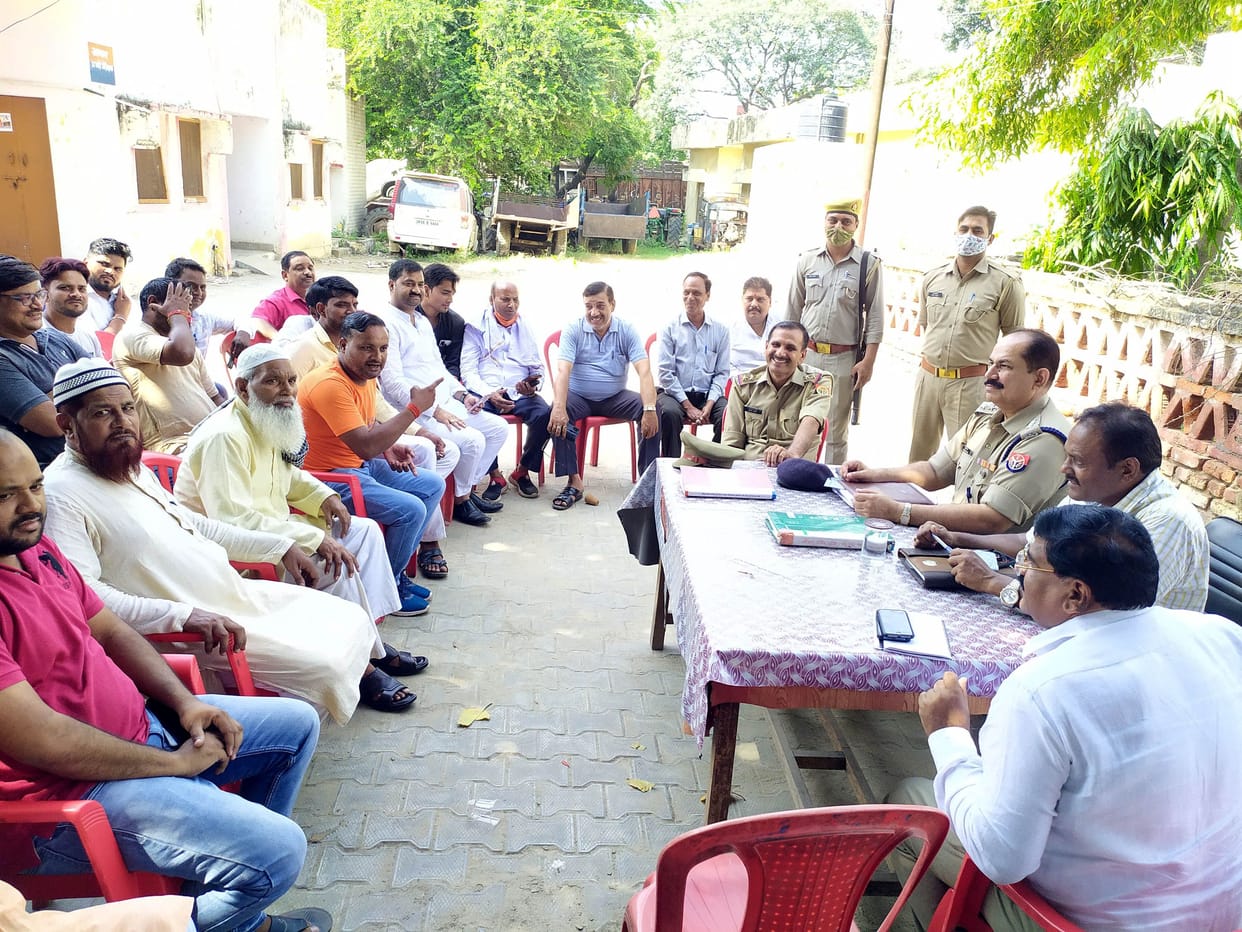 Hathras: Celebrate all festivals together