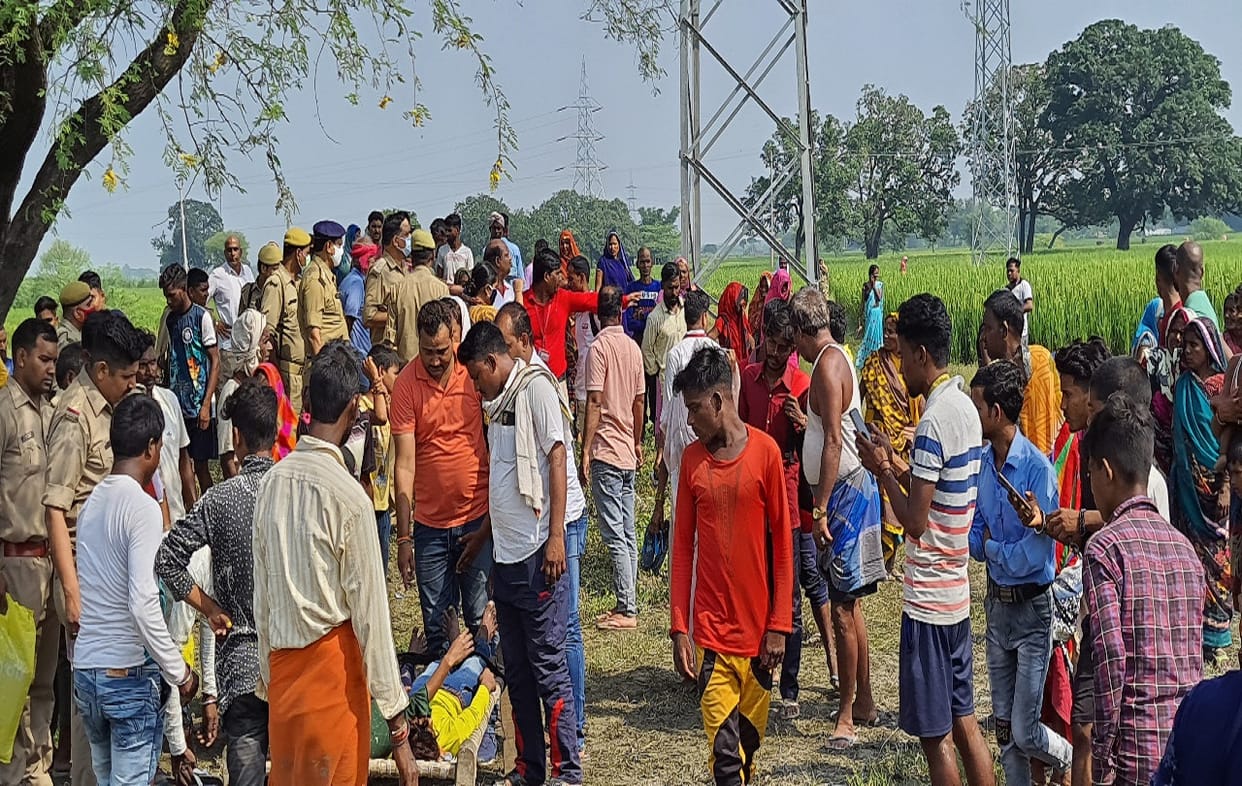 love couple Dead body found hanging from tree in jaunpur both residents of same village