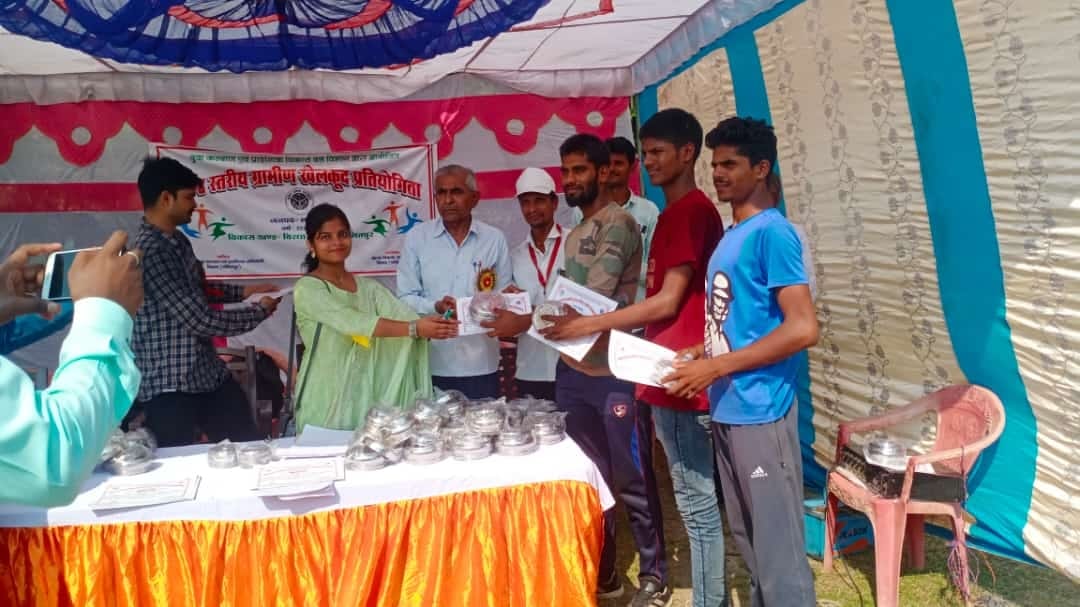arti and nelesh winner in block lavel sports