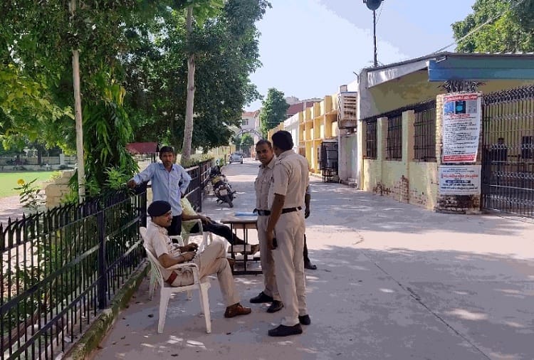 200 youths waved weapons at MM College Fatehabad