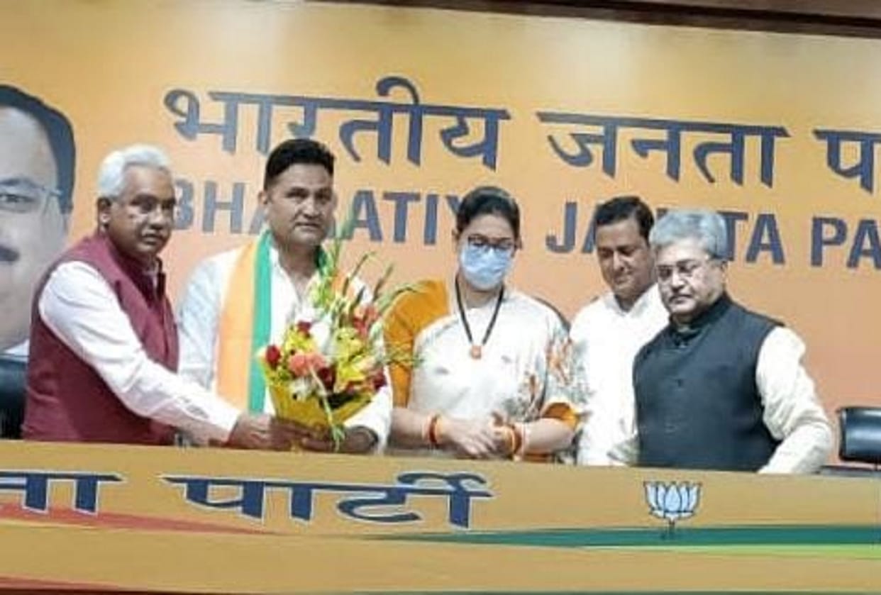 uttarakhand election 2022: Bhimtal Independent MLA Ram Singh Kaida may join BJP today