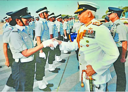 Indian Air Force Day varanasi daughter Shivangi singh became first woman pilot of Rafale jet  know about her