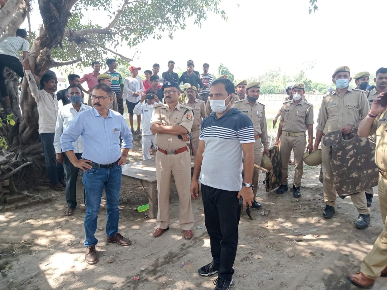 water,SDM,palika,ex block prumukh,drive away