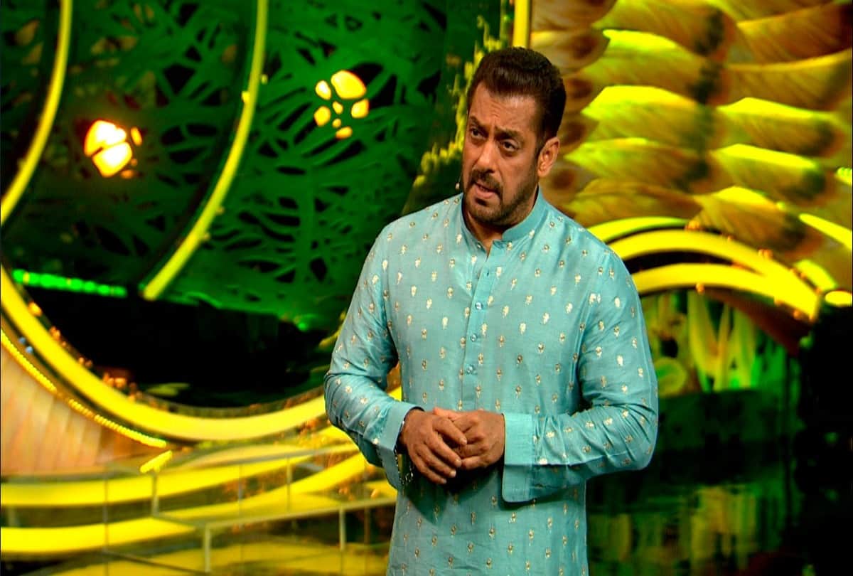 Bigg Boss 15: Salman Khan abuses Prateek Sahajpal on national television reprimanded him for wrongdoing with Vidhi