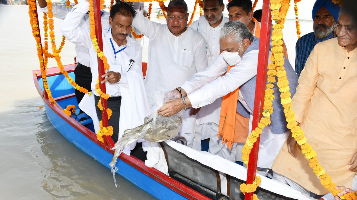 hapur news