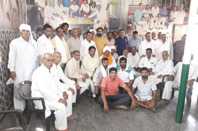 There was a competition to show power between the two factions of Saroha Khap.