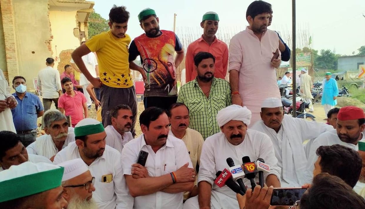 Bakiyu president Naresh Tikait said, flyover will be built according to the demand of the villagers