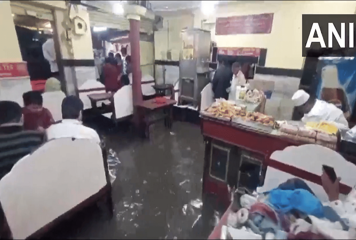 Hyderabad Weather Forecast Update Today: Hyderabad Rain Flood, Two people missing 