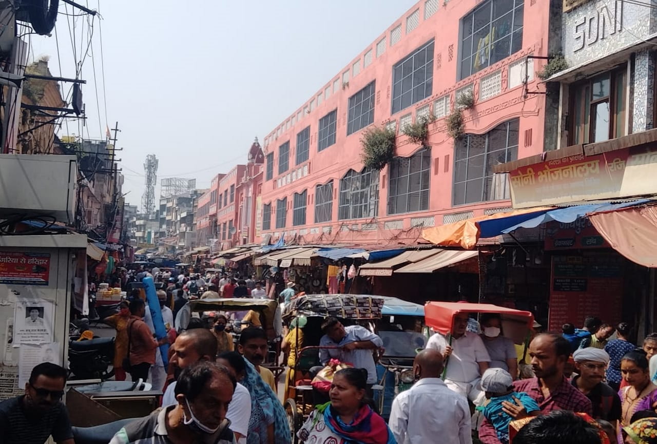 Haridwar News: Tourist in weekend, hotel and dharamshala booking full