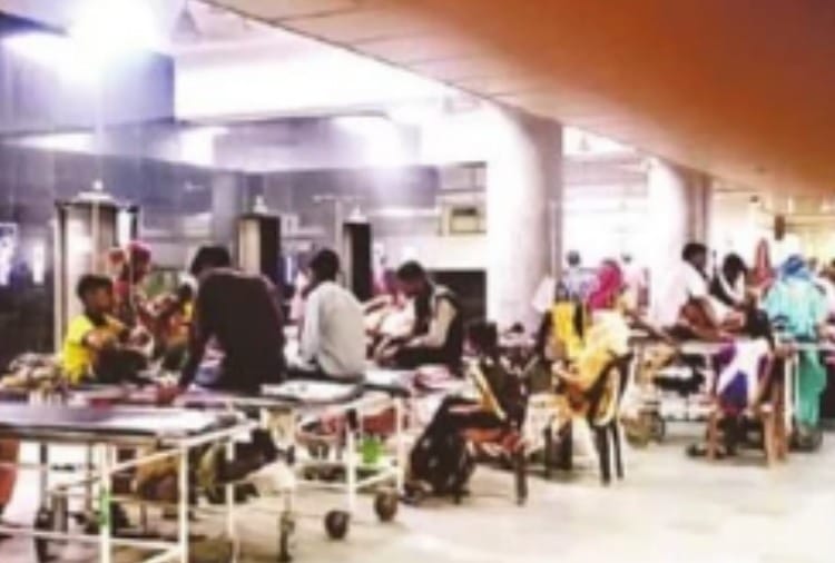 Bed full in GMCH 32 stretchers are also getting less