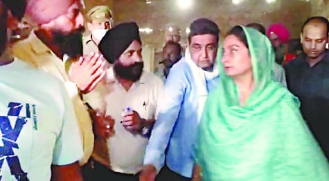 Minister's son is roaming freely despite having evidence: Harsimrat