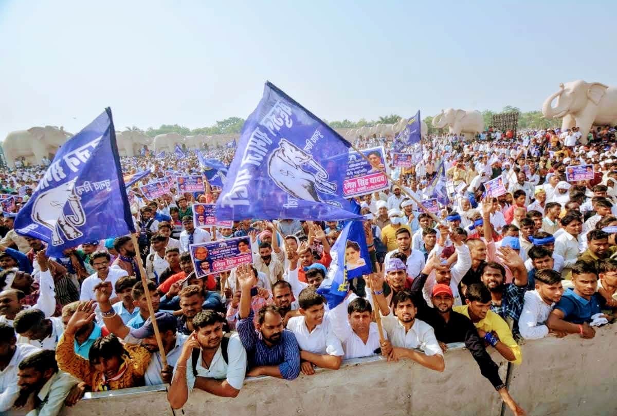 pics of mayawati rally in kanshiram Smarak in Lucknow.