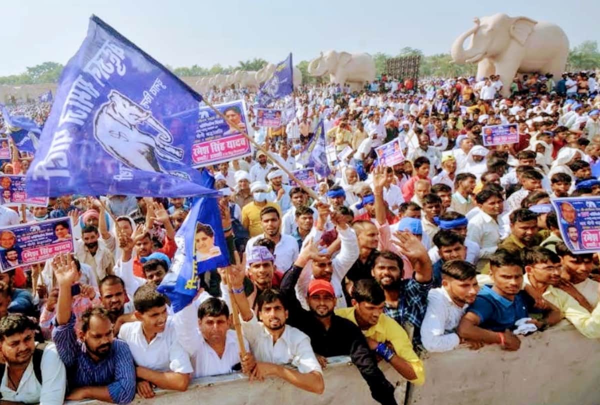 pics of mayawati rally in kanshiram Smarak in Lucknow.