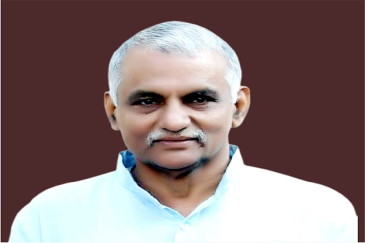 Many celebrities including Raghu Thakur and Prakash Amte honored with JP Award