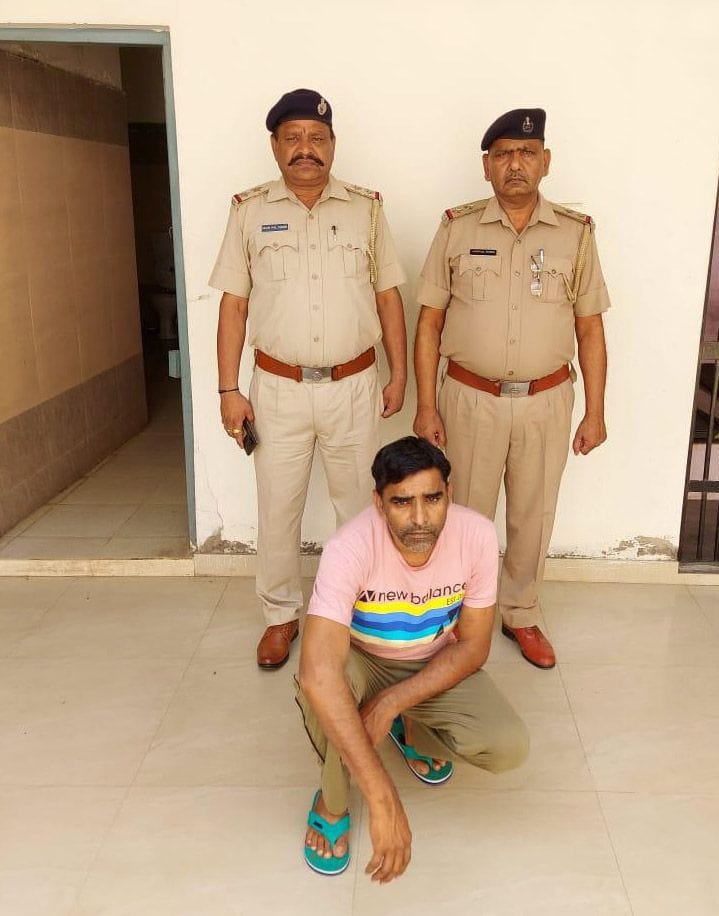 23rd accused arrested in case of illegal smuggling of liquor under the guise of aloe vera