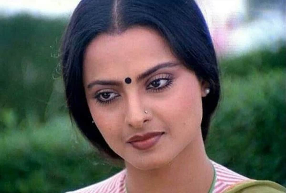 Rekha one of the most controversial actress of bollywood industry these five controversies shocked everyone
