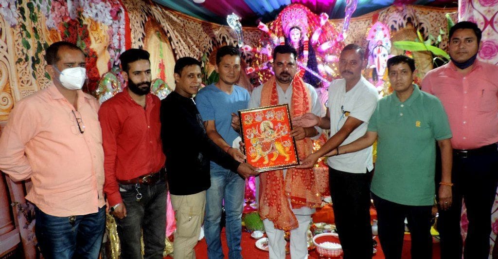 Devotees dancing on bhajan in jogindernagar