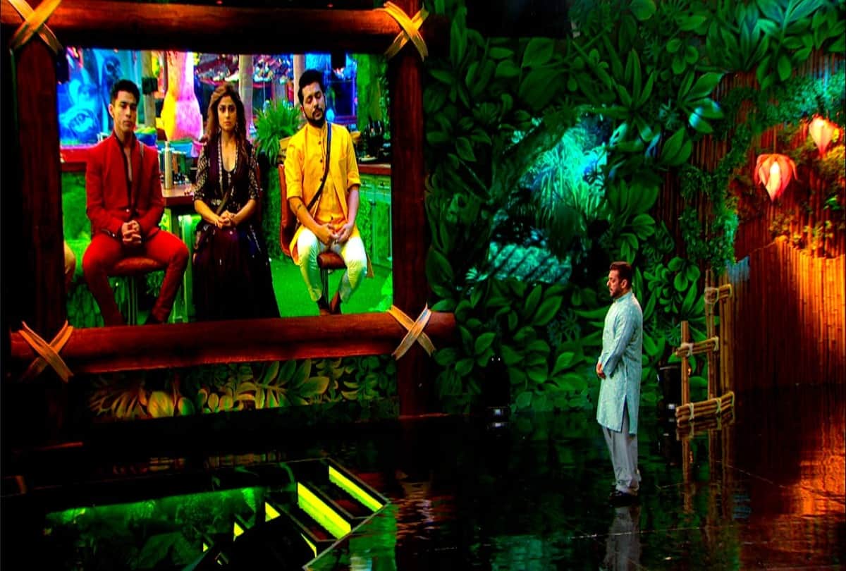 Bigg Boss 15: Rakhi Sawant came as Gorillas Goriya did Garba with Salman Khan