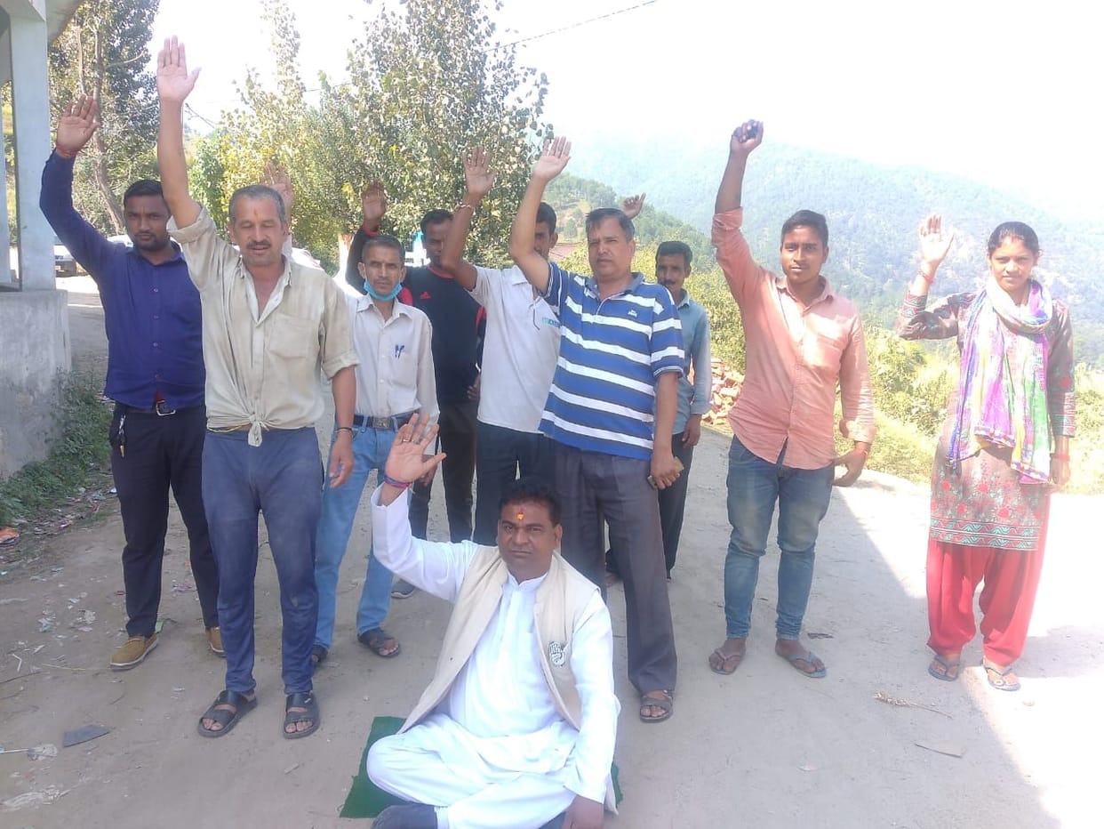 Protest over road