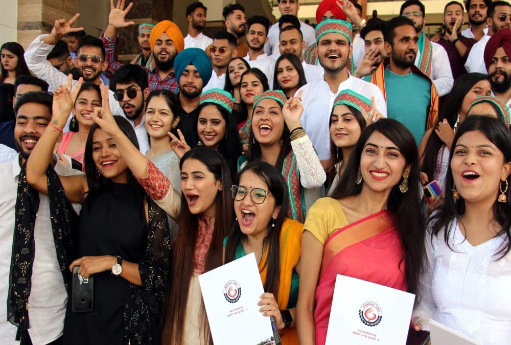 Graphic Era Deemed University 10th Convocation: Students Celebrate after Getting degrees and Medals Photos