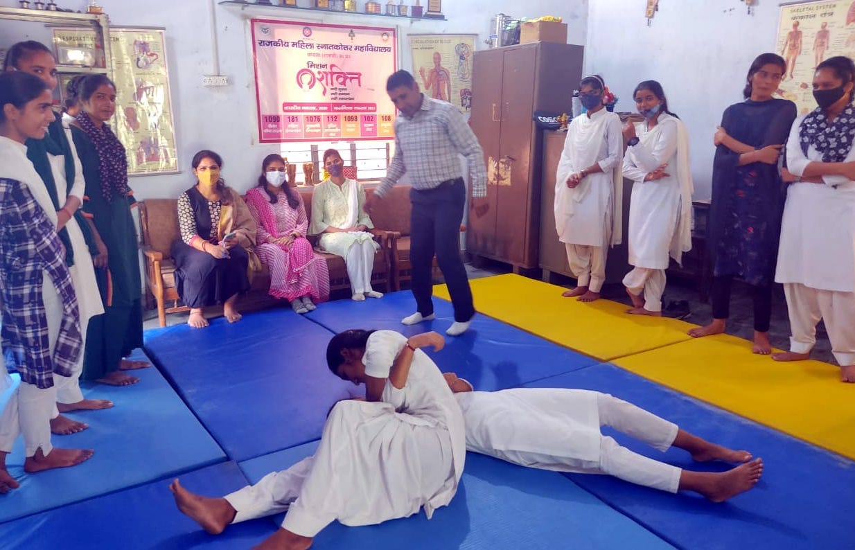 Self defense training given to girl students