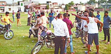 Controversy over burial of dead cow in Izzatnagar, two sides came to the fore