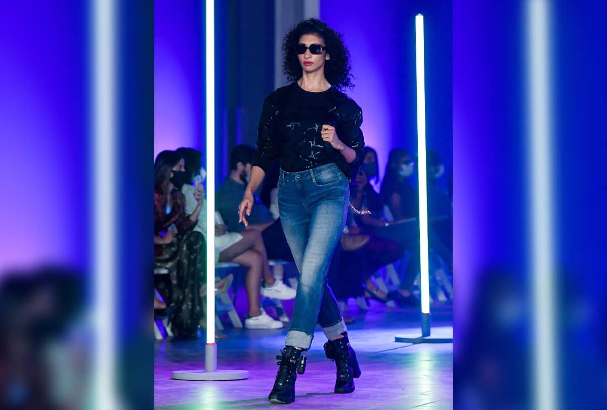 Lakme Fashion Week 2021 AJIO Presents FASHION UP INDIA in Mumbai Jio World Convention Centre