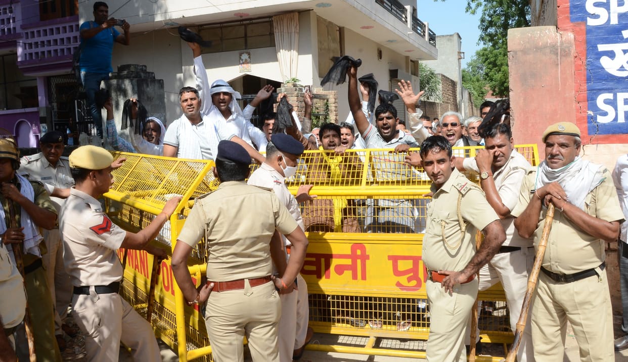 Farmers reached to protest against BJP training camp, clash with police