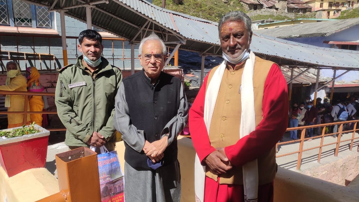 chardham yatra 2021: NITI Aayog Vice-Chairman Dr. Rajiv Kumar went badrinath dham
